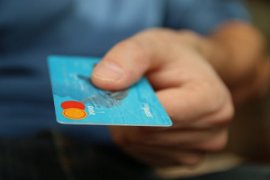 Είστε έτοιμοι να ξεκινήσετε ένα ηλεκτρονικό κατάστημα; Τι πρέπει να εξετάσετε πριν από την έναρξη ηλεκτρονικού εμπορίου